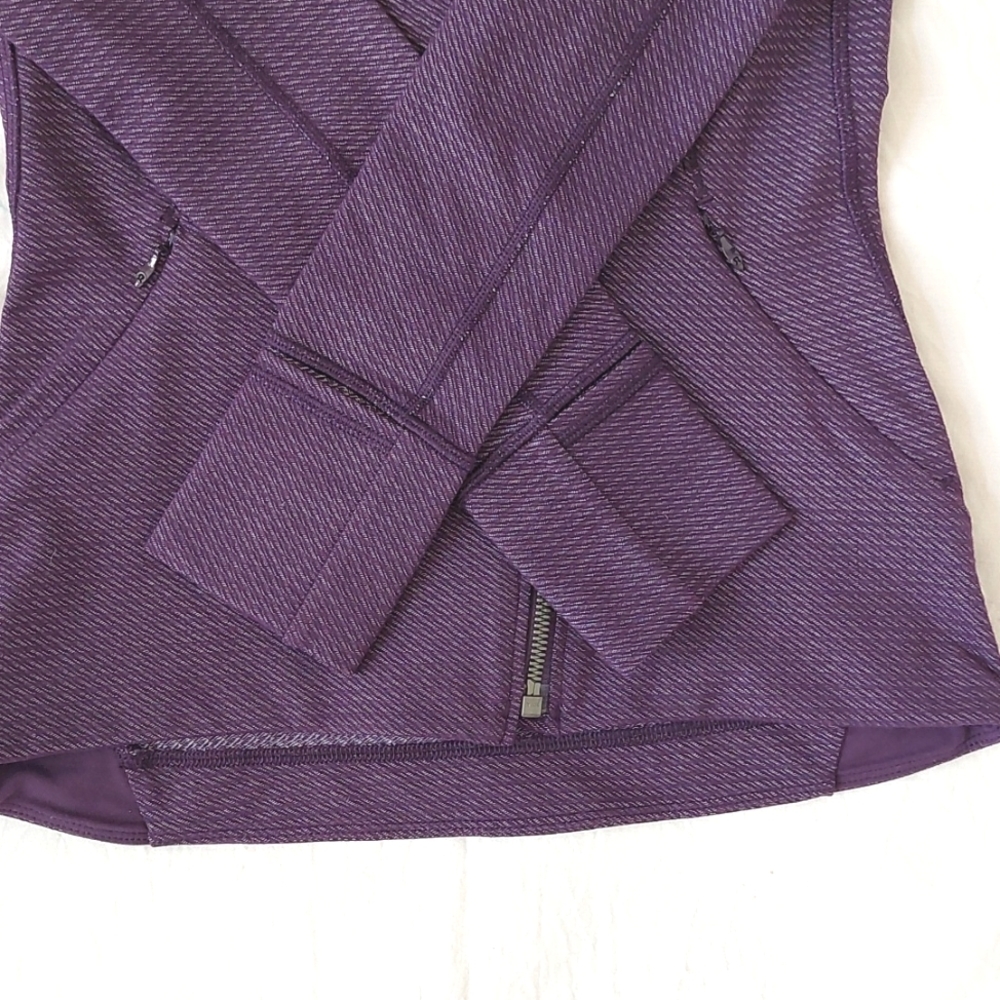 Lululemon precision jacket - Picture 16 of 16